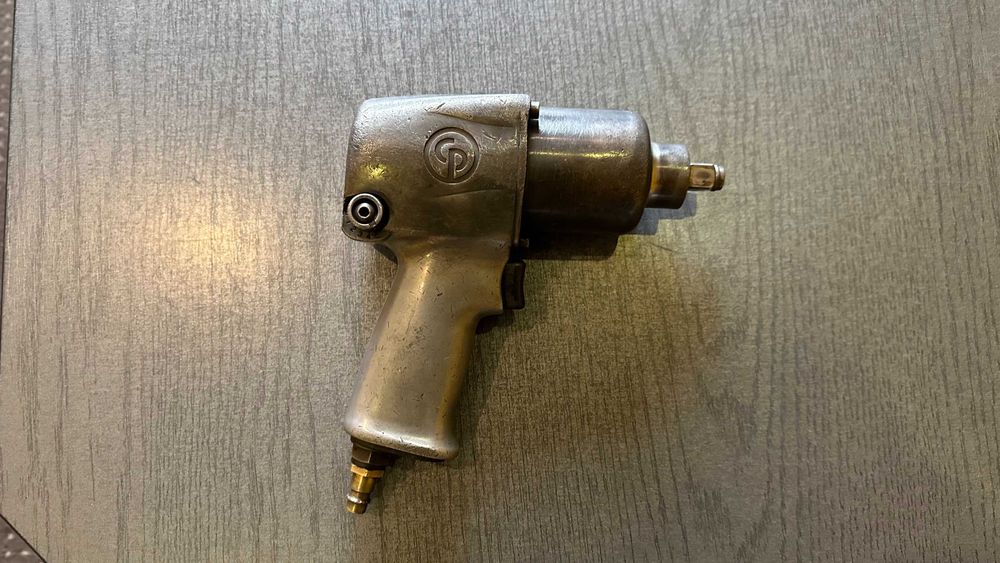 Klucz pneumatyczny Chicago Pneumatic CP7733 1/2" 746Nm