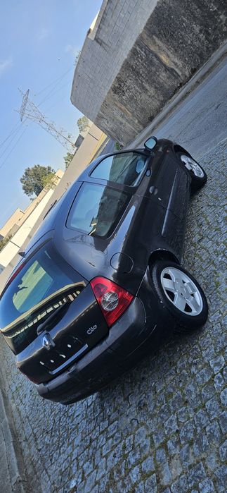 Renault clio 1.2 16v