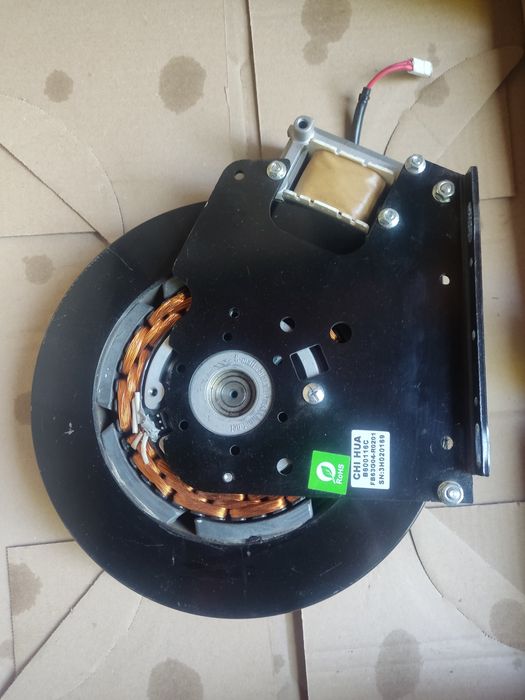 Генератор кардиовелотренажёра Star Trac