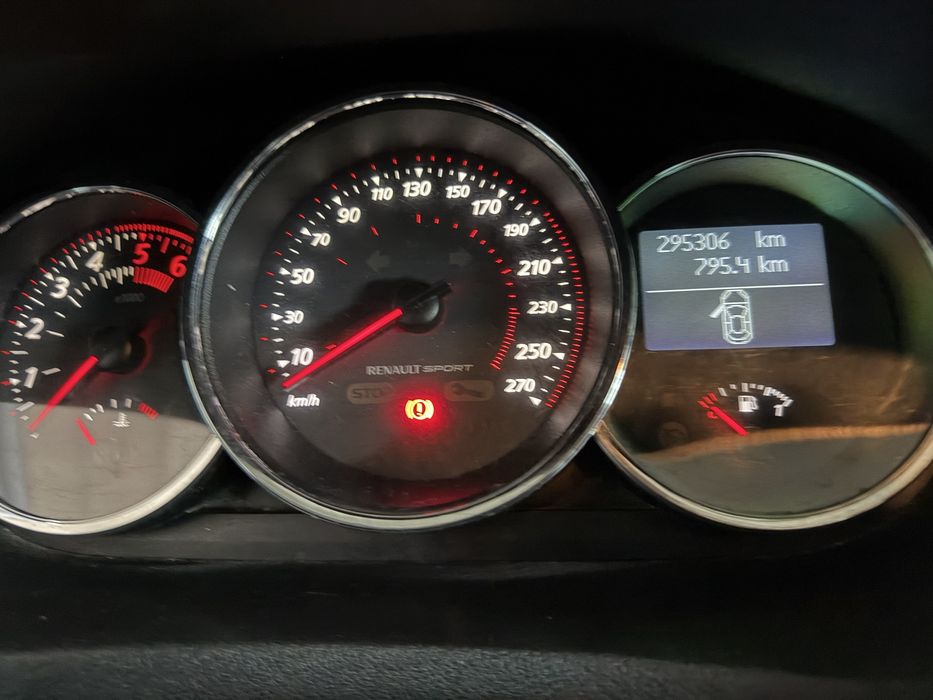 Renault Megane GT  LINE em estado mecanico irrepreesivel