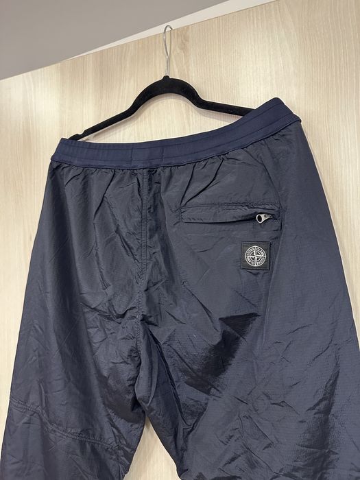 Оригінальні штани Stone Island  Nylon Metal Watro Ripstop розмір L