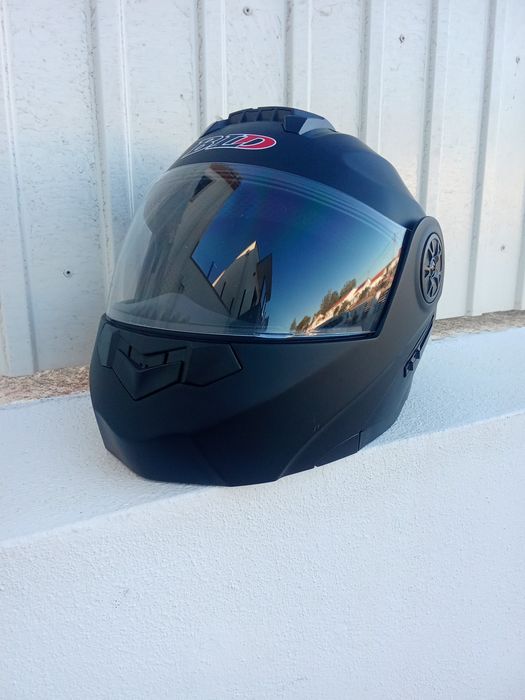 Capacete modular