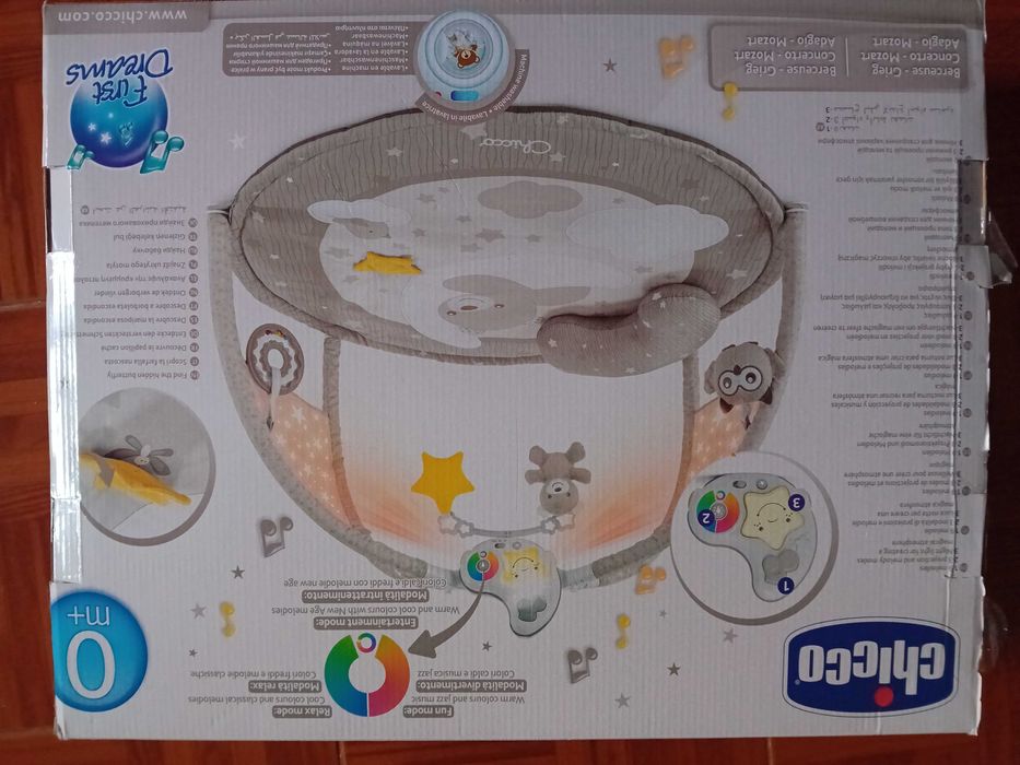 Parque de bebé interativo com ginásio e brinquedos