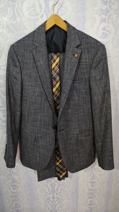 Чоловічий костюм трійка (3-ка) в ідеальному стані