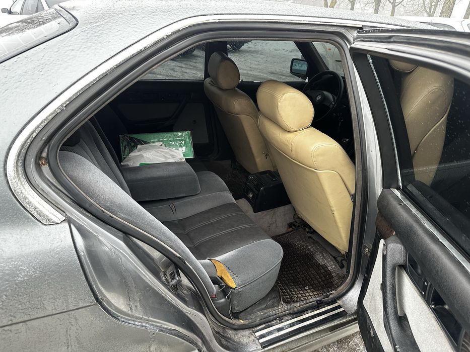 Продам bmw 3.5 бензин механика