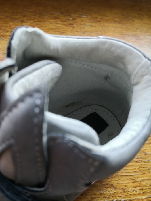 Szare  buty przejściowe, trzewiki. 30