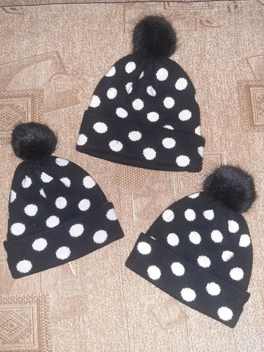 Зимові шапочки 3шт.2-4р,4-8р,8-12р Zara