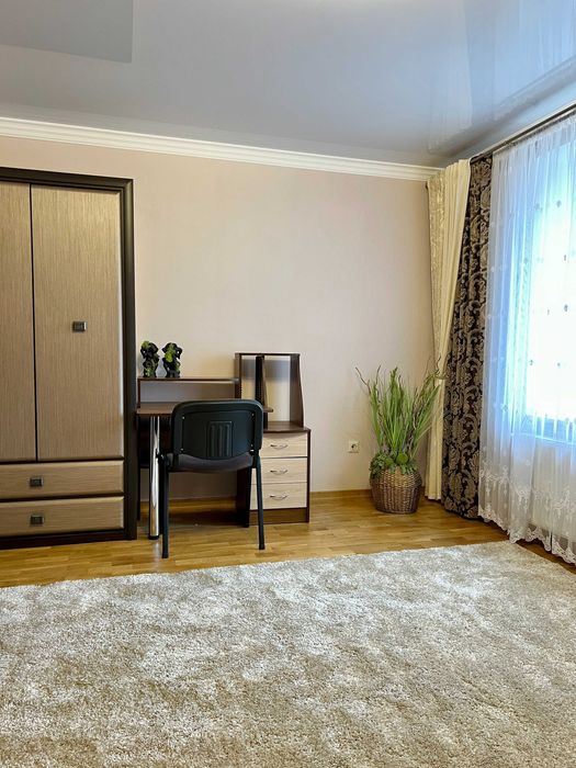 Центр. Крушельницької. 2 кімнати. Власник. Квартира подобово