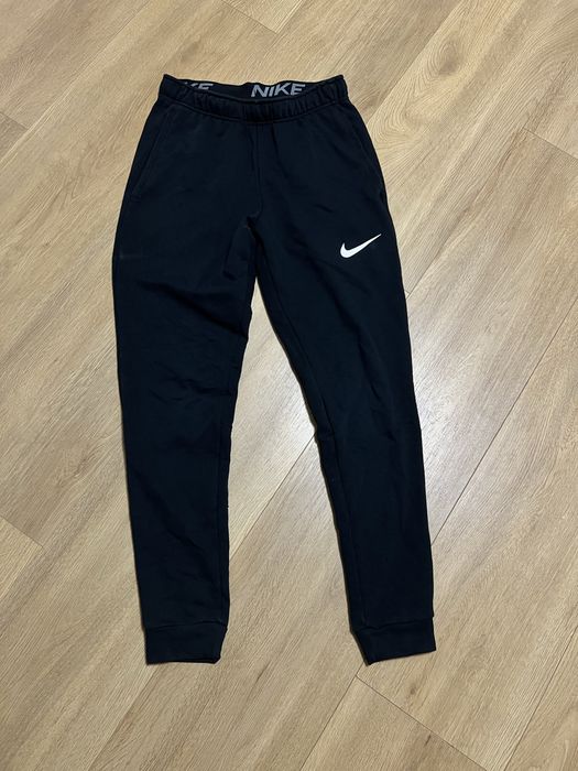 Спортивні штани Nike Tech Dry Fir