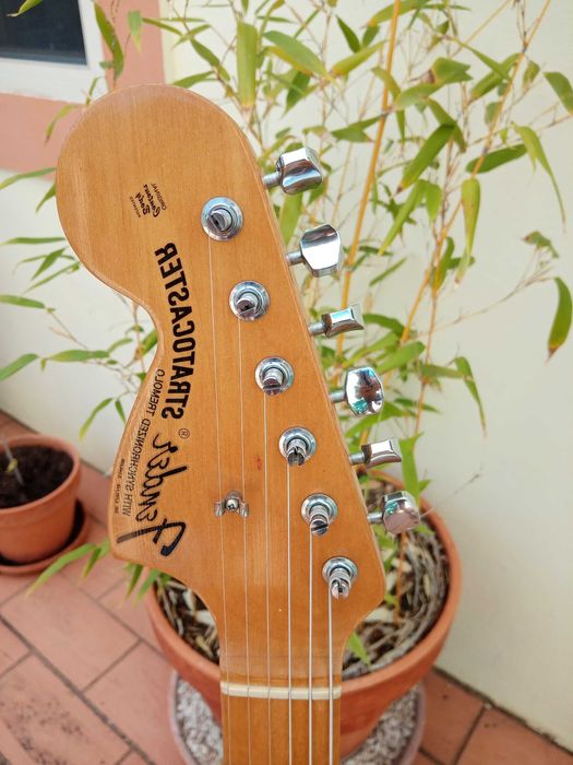 FENDER Stratocaster Jimi Hendrix LEFT HAND / Canhoto Guitar / Guitarra