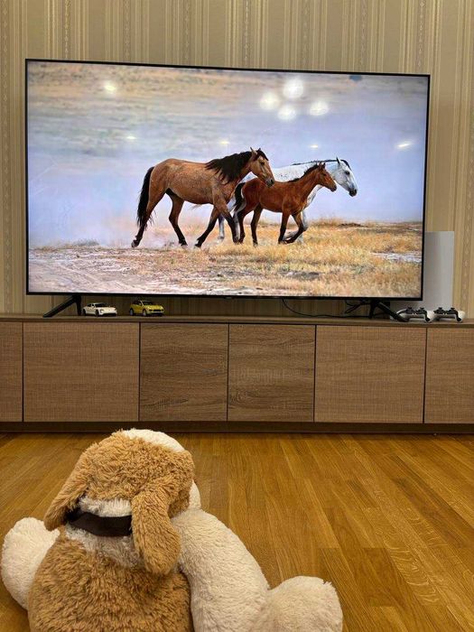 Телевізор Samsung 75 дюймів (UE75CU7100)