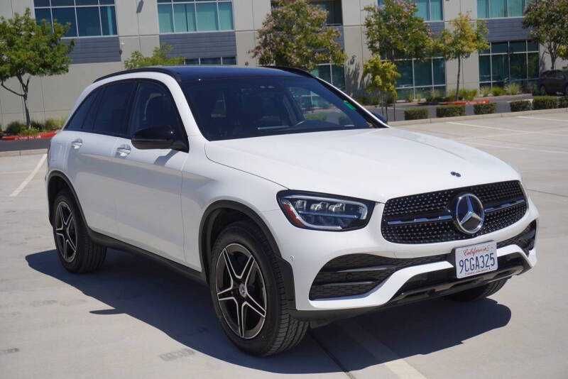 2022 Mercedes-Benz GLC 300