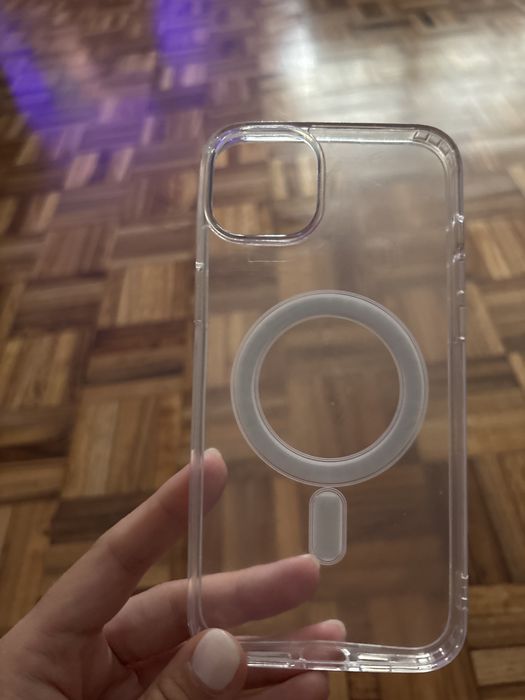 Capa iphone 15plus com carregamento por contacto