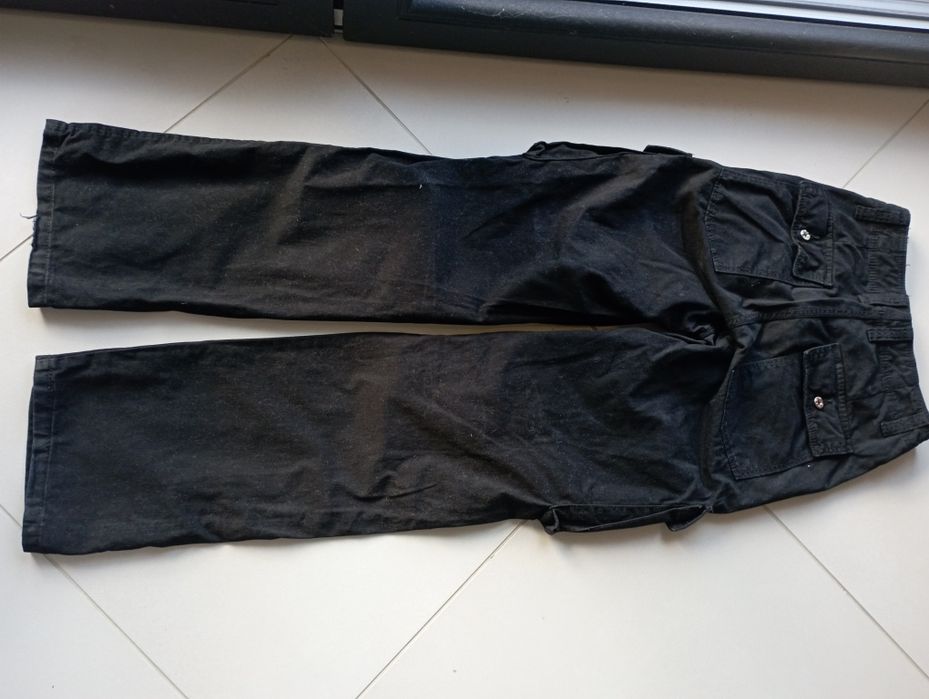 Spodnie Bershka 32 czarne