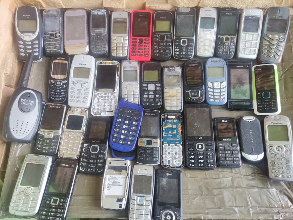 Нокія,кнопочні телефониПро