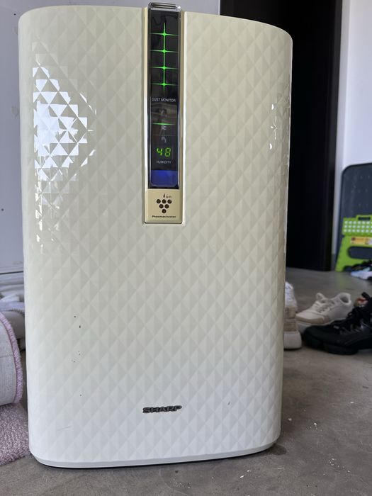 Nawilzacz powietrza Sharp KC-850E-W