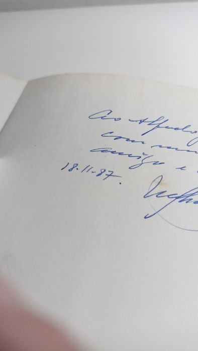 Livro Autógrafodo sobre Eça de Queirós