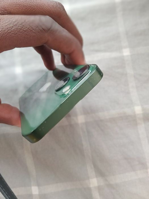 Vendo ou troco este iphone 13 mini