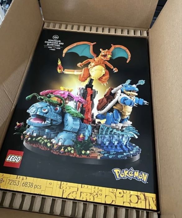 LEGO Pokémon 72153 - Venusaur, Charizard e Blastoise (6838 Peças) - NOVO E SELADO
