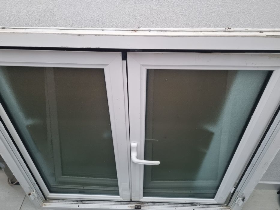 Janelas foscas usadas - 120x110