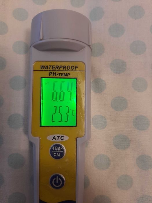 продам термометр для воды