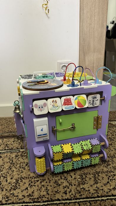 Мини-игровой комплекс Бизикуб/Бизиборд