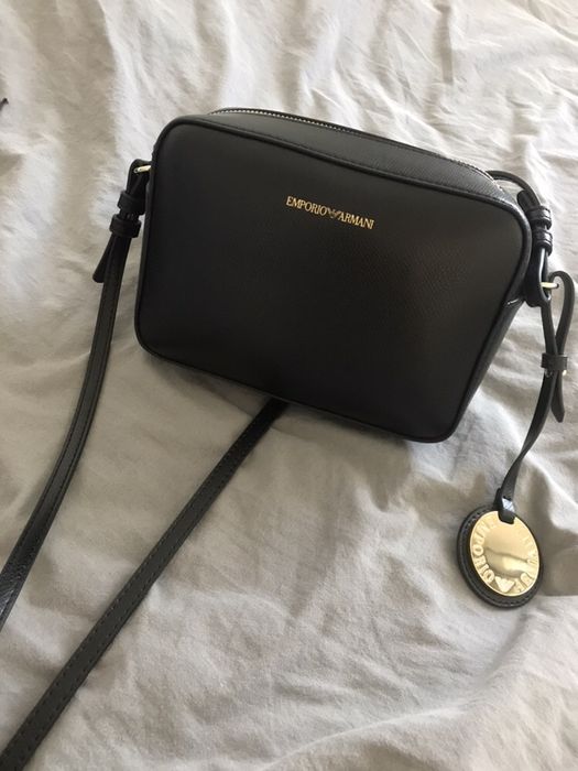 Emporio Armani torebka czarna, mała. Frida mini camera