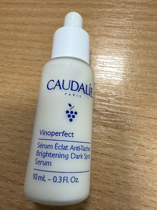 Serum rozjaśniające Caudalie Vinoperfect 10 ml