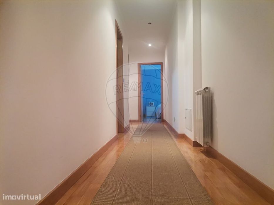 Apartamento T4 para venda