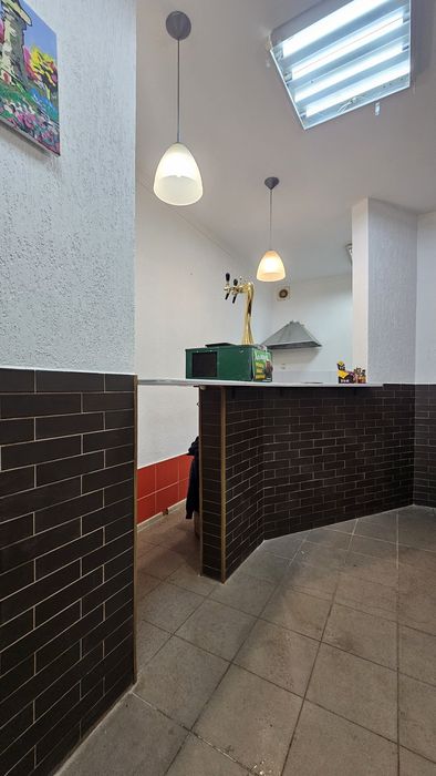 Продам комерційне приміщення в центрі міста. Торг!!!