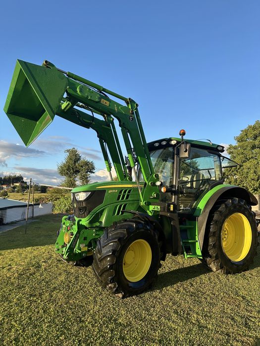 Trator Tractor John Deere 6105R carregador frontal