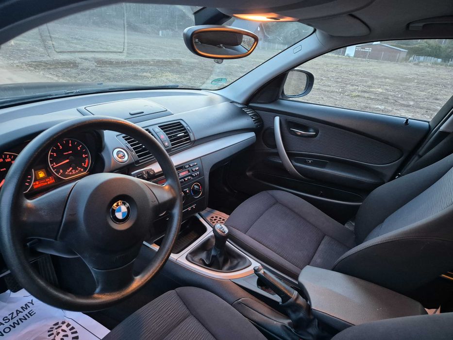 Bmw**serii*1**2.0**benzyna**polift**2010rok