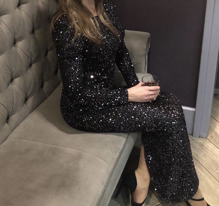 Вечірня сукня