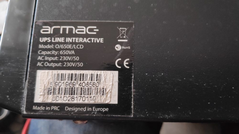 Ups Armac 650 działa