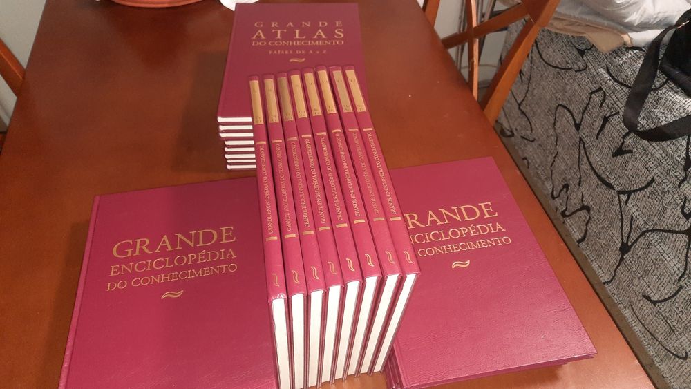 Grande enciclopédia do conhecimento + Atlas 16+8 volumes