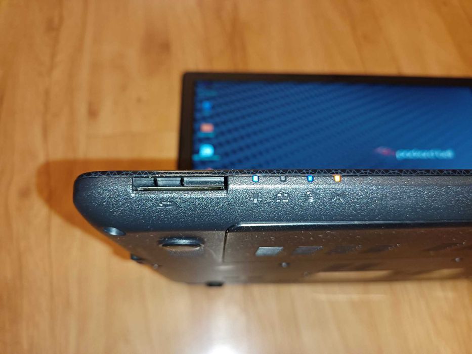 Packard Bell - Win11/ssd-256gb/ram-8gb/gpu-Intel+nVidia/cpu I3/bat-60%