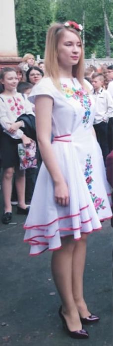 Вишите плаття