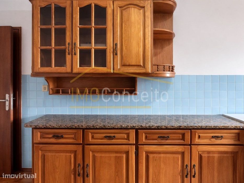 Apartamento T2|| 1º andar|| Ourém|| Escolas|| — Nossa Senhora da Piedade, Santarém