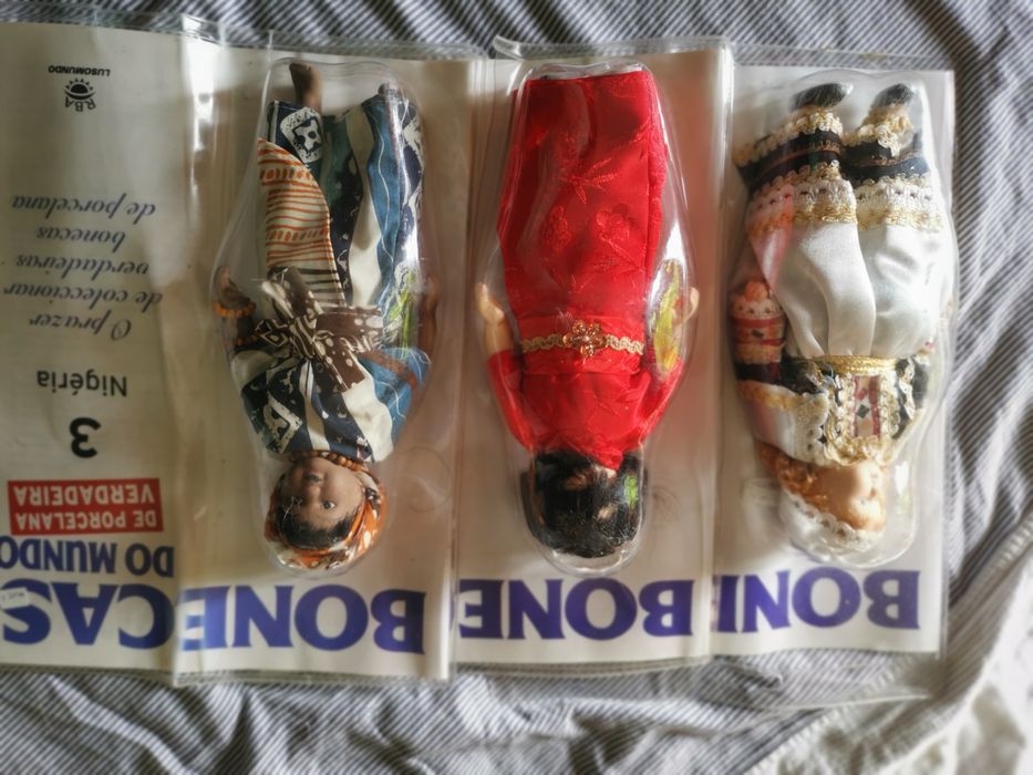 3 Bonecas porcelana conjunto preço conjunto