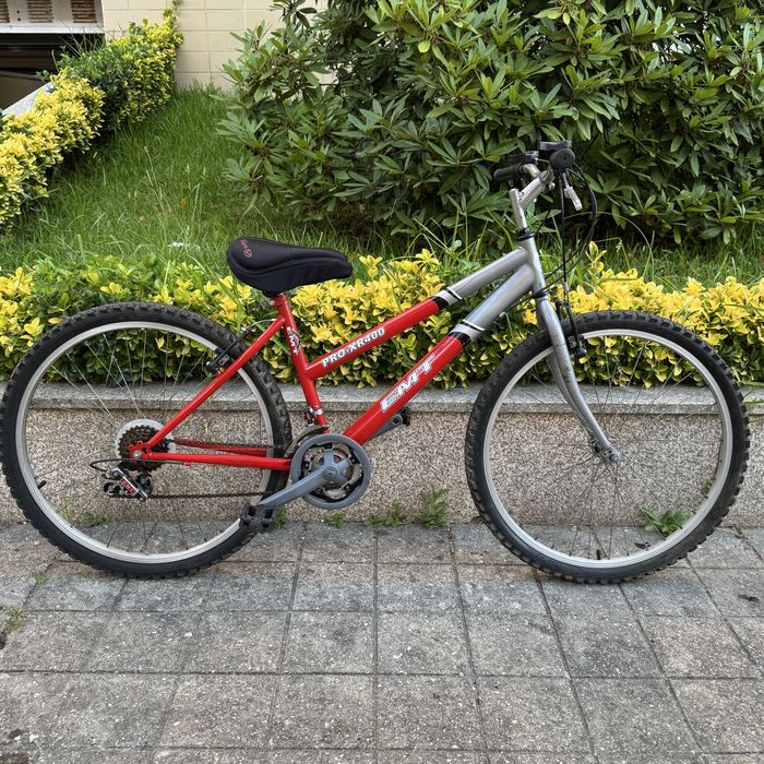 Bicicleta EMT Pro-XR400