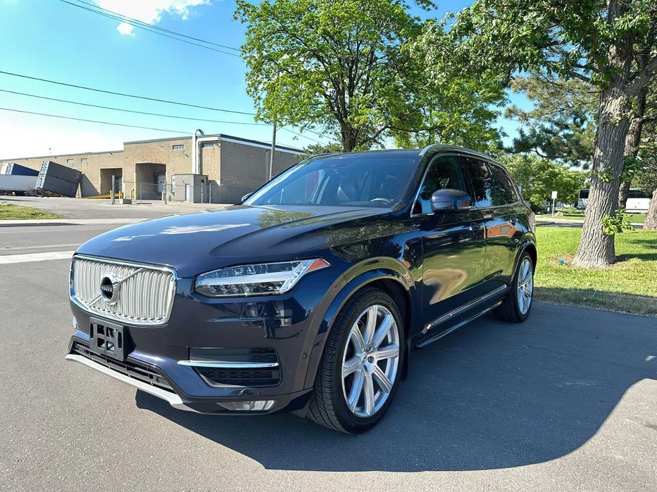 Volvo XC90      2015