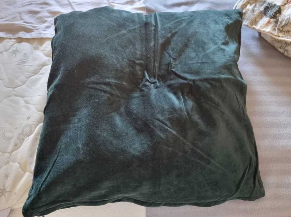 Mala almofadas novas