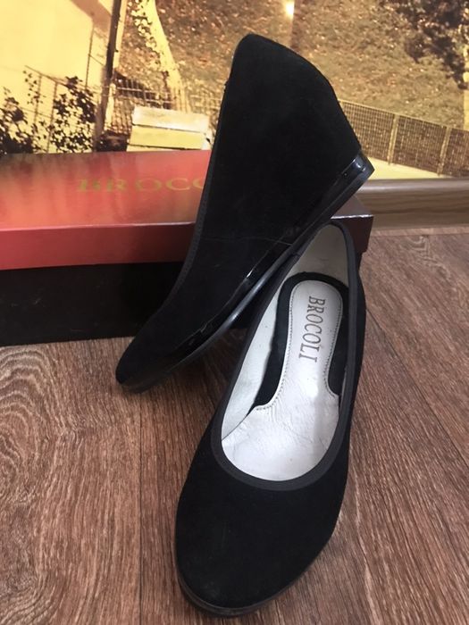 Туфлі замшеві