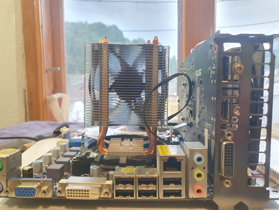 Комплект Материнка ASRock H61M-DGS lga 1155