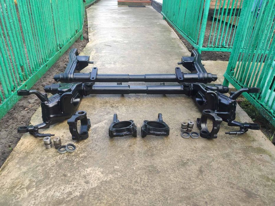 Передня/задня балка для ЛуАЗ