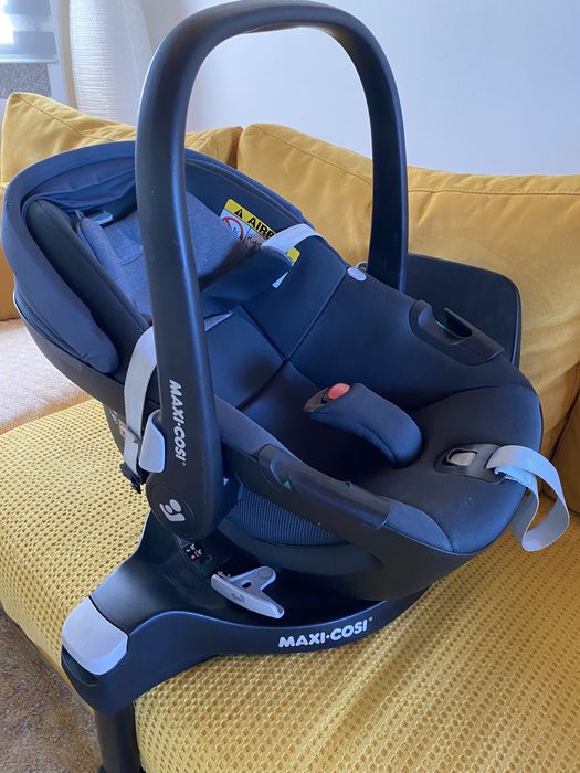 Carrinho bebé e ovo Maxicosi