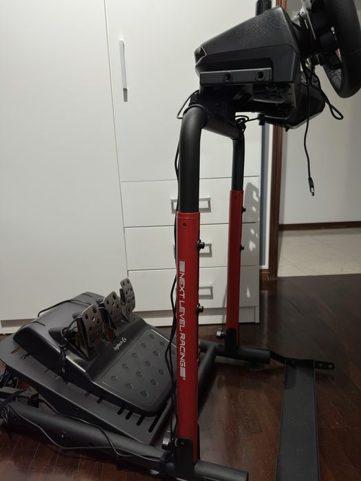 Logitech G29 + Shifter + Next Level Racing Wheel Stand Lite 2.0