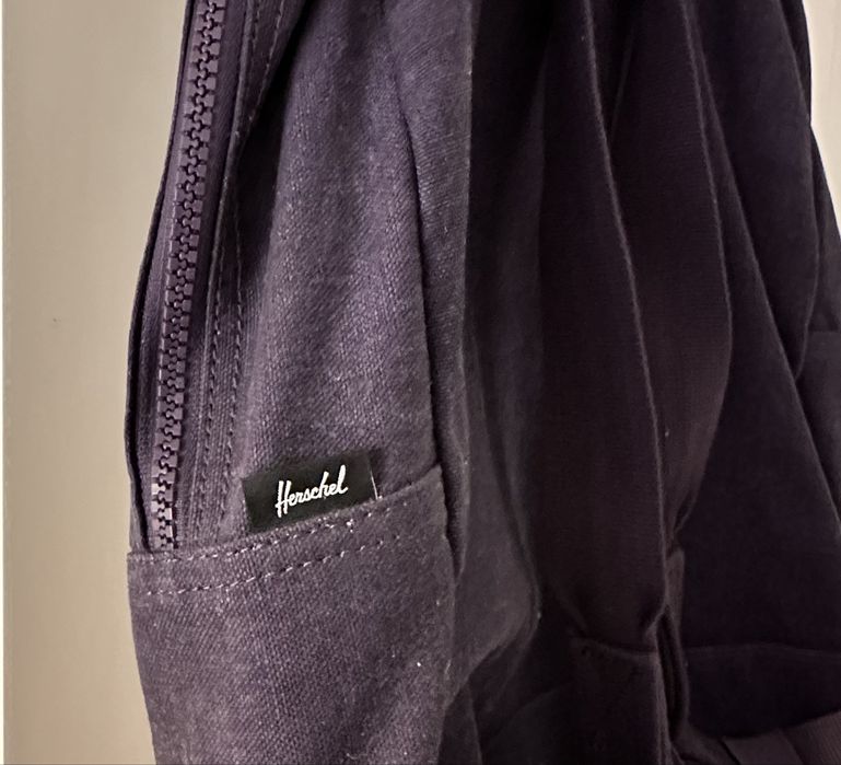 Mochila Herschel nova , mochila de verão
