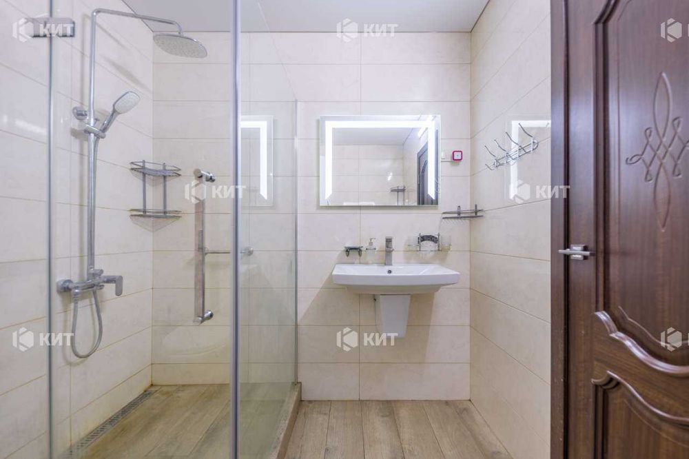 2к. 56м2, с. Подвірки, (с. Подворки, м. Холодная Гора), 125555