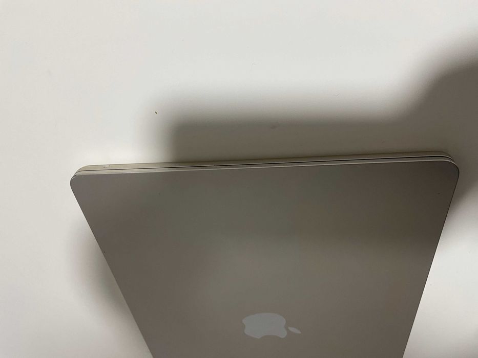 Ноутбук Apple MacBook Air 13 M2 (2022) A2681 16/256